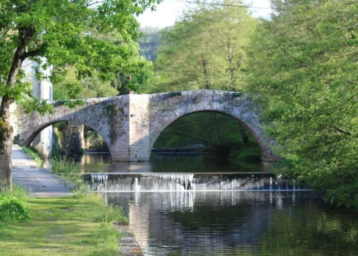 Mobil-home 2 Avec Terrasse - Api-1-52-1740 * Belmont-sur-Rance